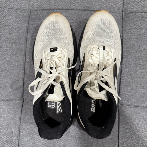 Brooks Women’s Launch 9 Neutral Running Shoe - Picture 2 of 7